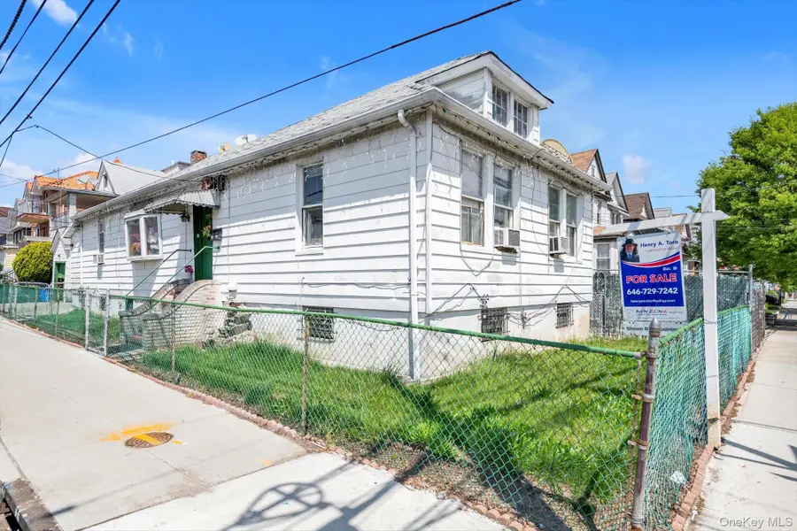 77-01 45th Avenue, Flushing, NY 11373 - #2