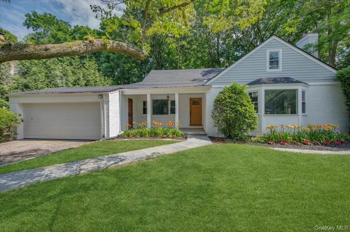 19 Bonnie Way, Larchmont, NY 10538 - #1