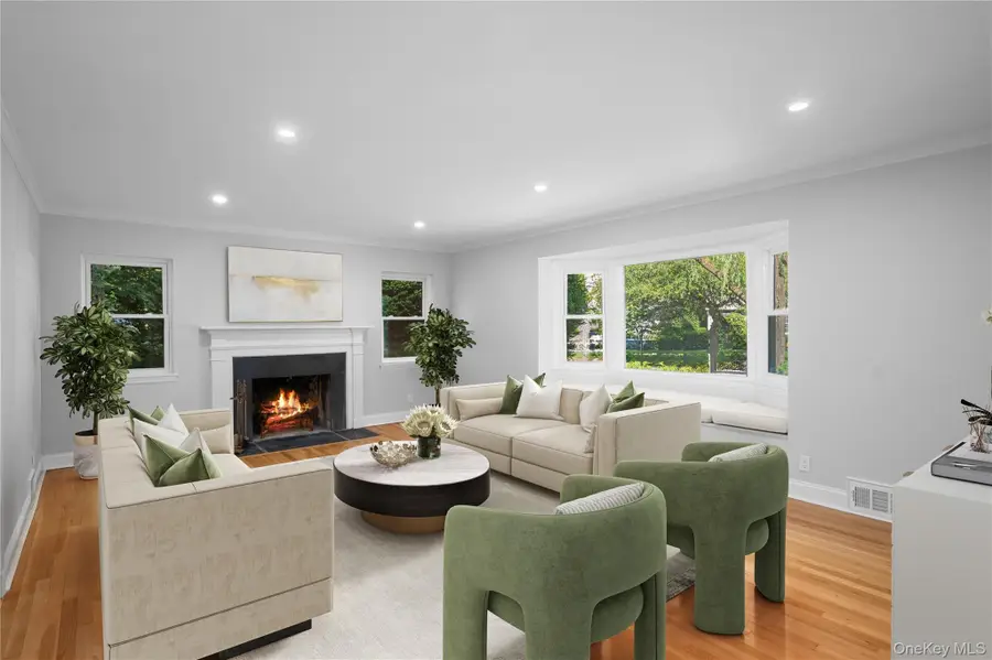 19 Bonnie Way, Larchmont, NY 10538 - #3