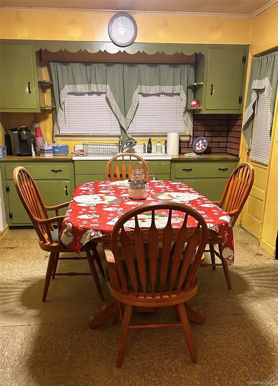 109 Grove Avenue, Patchogue, NY 11772 - #2