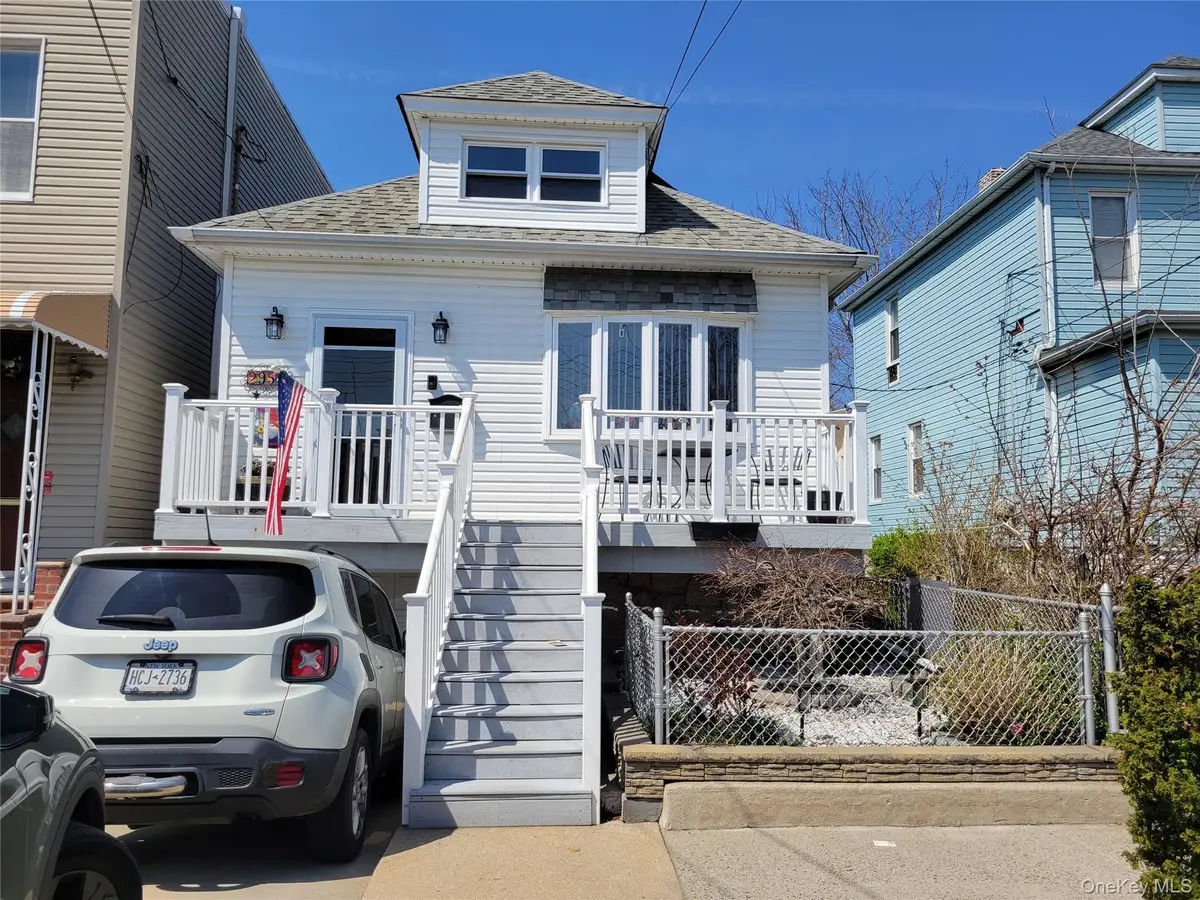 2955 Philip Avenue, Bronx, NY 10465 - #1