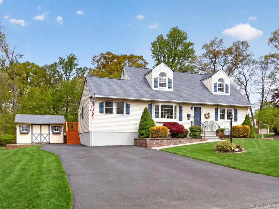 21 Foxcroft Drive, Nanuet, NY 10954 - #3