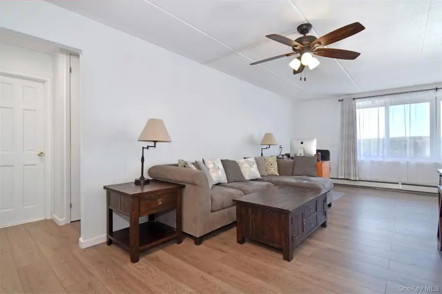 397 N Broadway #1Q, Yonkers, NY 10701 - #2