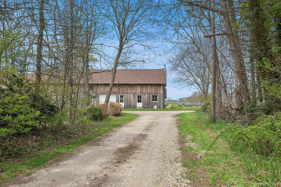 37025 Main Road, Cutchogue, NY 11935 - #3