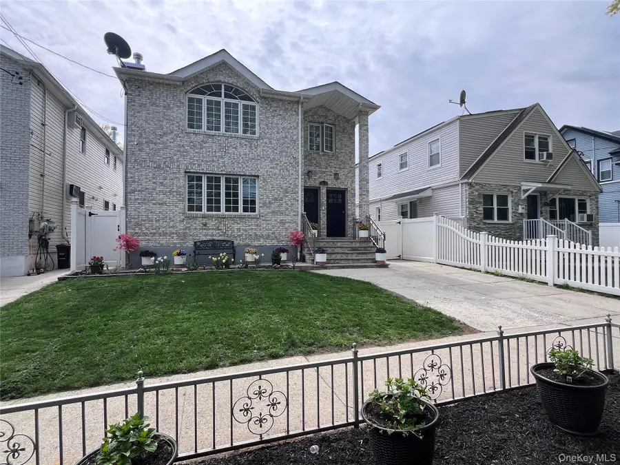 11026 175th Street, Jamaica, NY 11433 - #2