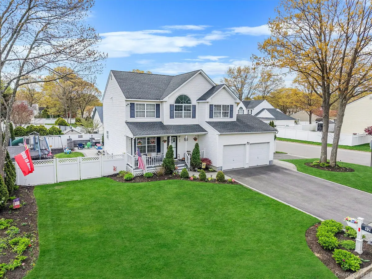 12 Orange Avenue, Port Jefferson Station, NY 11776 - #1