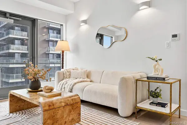 33-71 Prince Street #14D, Flushing, NY 11354