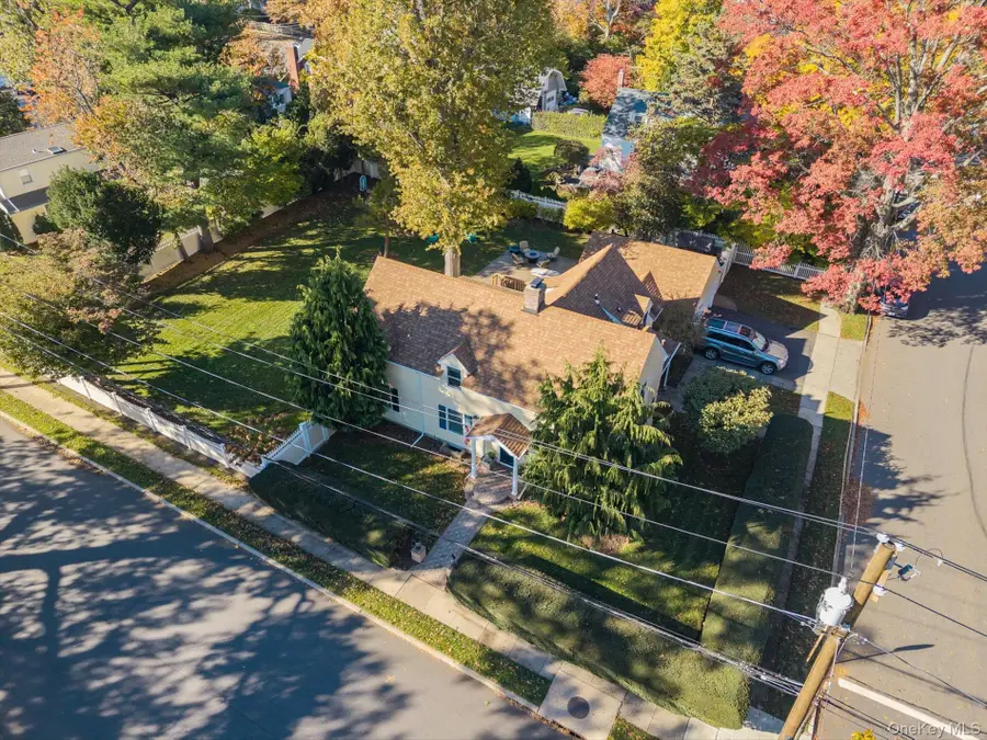 Address Withheld By Seller, Westbury, NY 11590 - #2