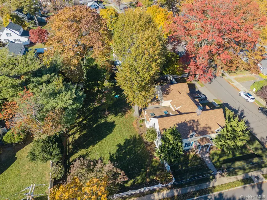 Address Withheld By Seller, Westbury, NY 11590 - #3