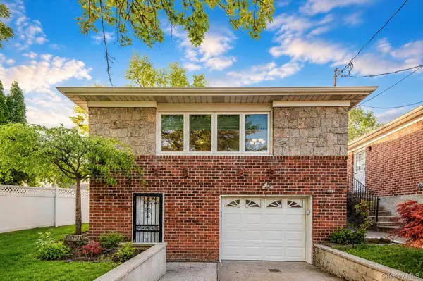 16011 24th Avenue, Whitestone, NY 11357