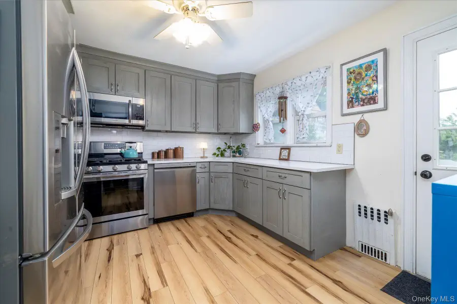 171 Park Boulevard, Malverne, NY 11565 - #3