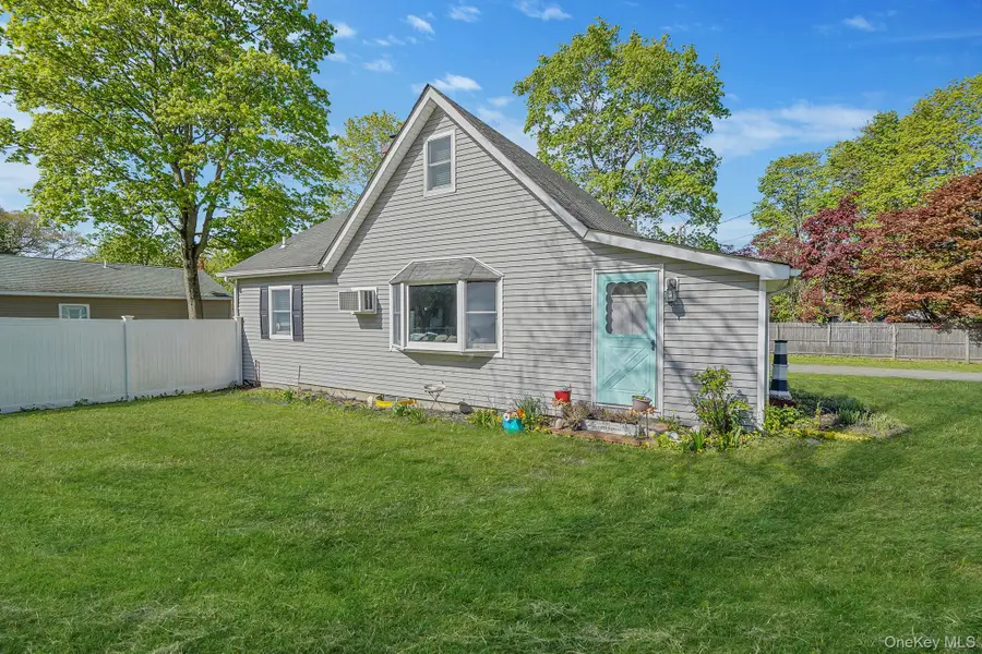 38 Nymph Road, Rocky Point, NY 11778 - #2