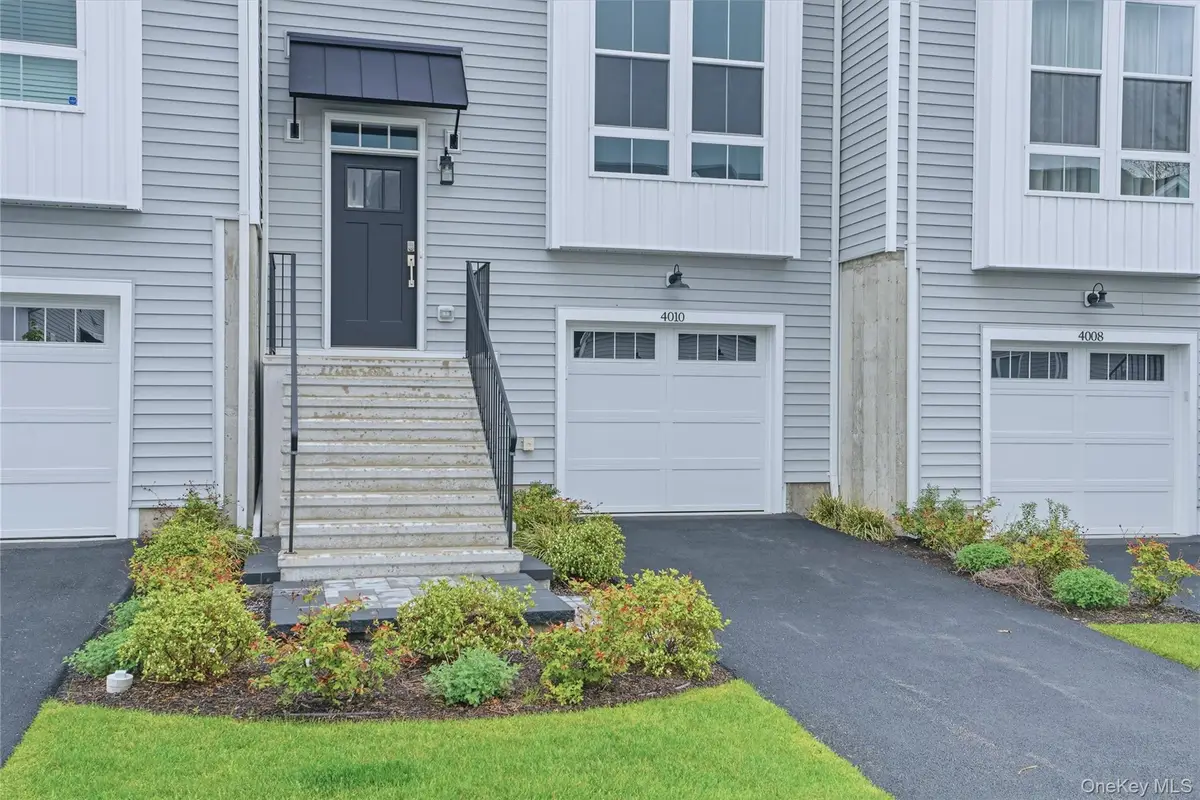 4010 Chestnut Ridge Road, Fishkill, NY 12524 - #1