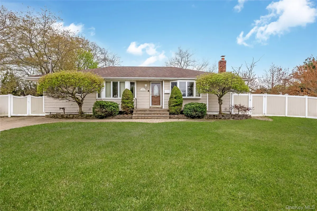 2 Seley Cross, Islip Terrace, NY 11752 - #1