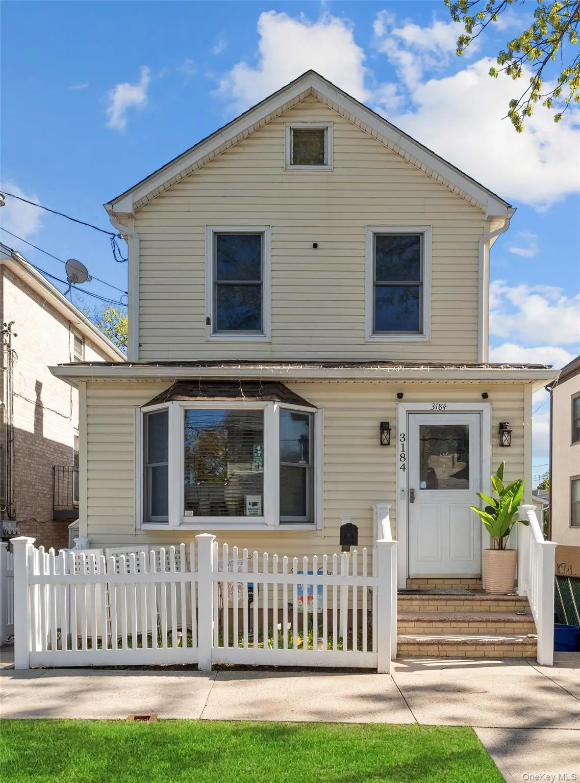 3184 Baisley Avenue, Bronx, NY 10465 - #1