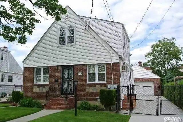 121-01 196th Street, Springfield Gardens, NY 11413 - #1
