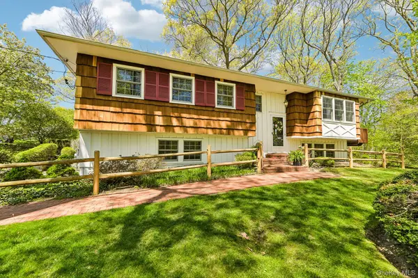 31 Sunset Drive, Huntington, NY 11743