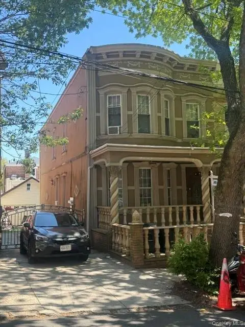 84-11 90th Street, Woodhaven, NY 11421
