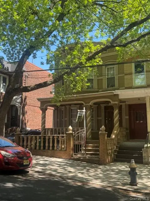84-11 90th Street, Woodhaven, NY 11421 - #2