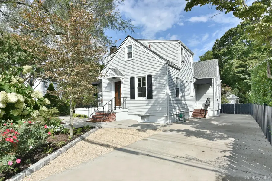 32 Franklin Avenue, Sea Cliff, NY 11579 - #2