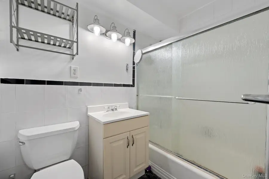 3121 Middletown Road #8A, Bronx, NY 10461 - #3