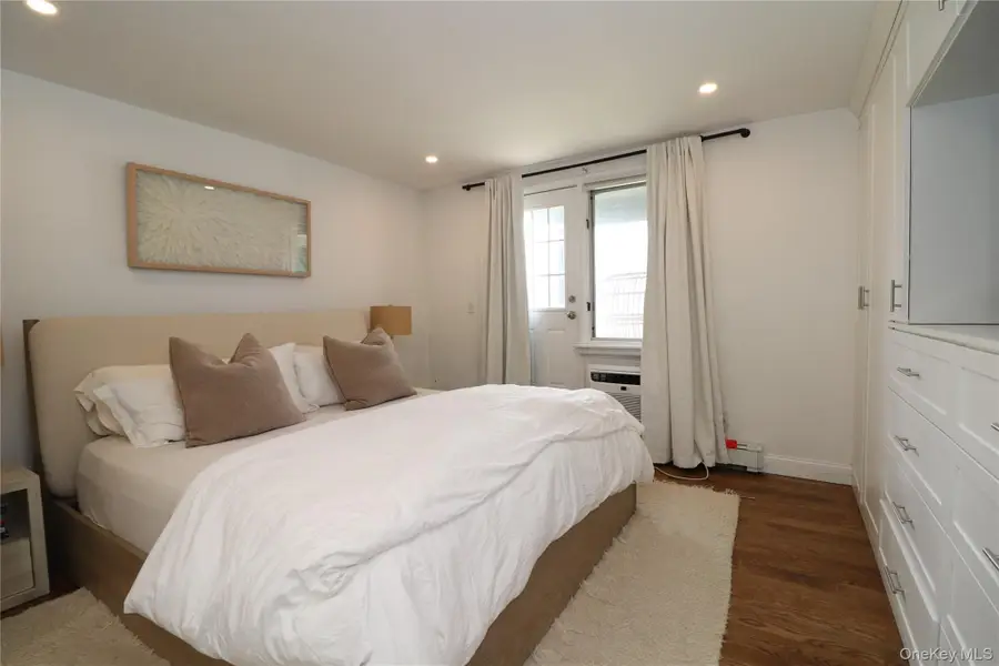 570 Broadway #A3, Lynbrook, NY 11563 - #2