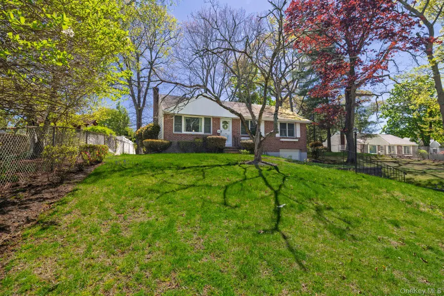 9 Gold Street, Kings Park, NY 11754 - #3
