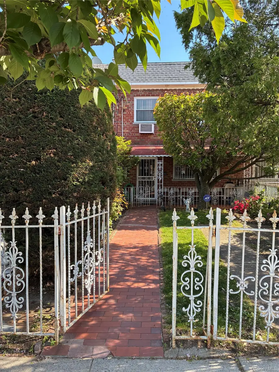 2216 Seward Avenue, Bronx, NY 10473 - #2