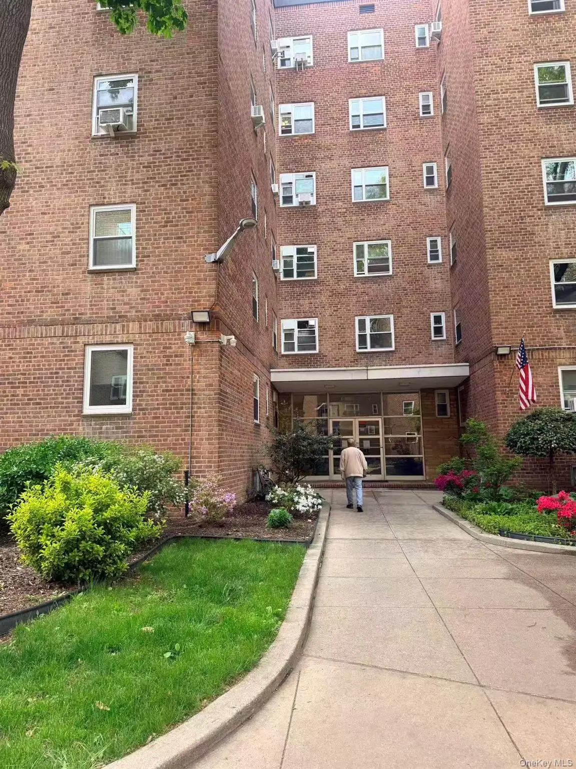 4455 Kissena Boulevard #5E, Flushing, NY 11355 - #1