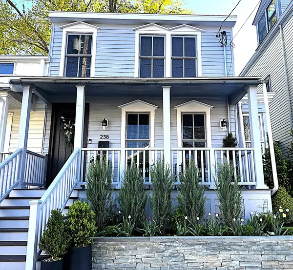 238 Allen Street, Hudson, NY 12534