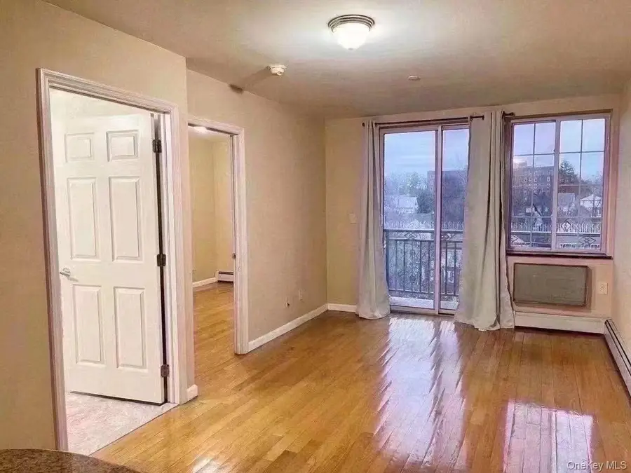 3122 Union Street #6A, Flushing, NY 11354 - #3