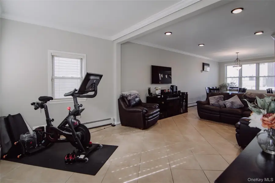 2315 Fish Avenue, Bronx, NY 10469 - #3