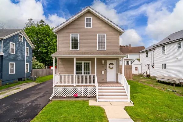 90 South Street, Warwick, NY 10990