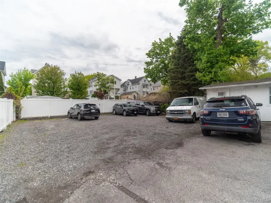 533 Willett Avenue, Port Chester, NY 10573 - #3