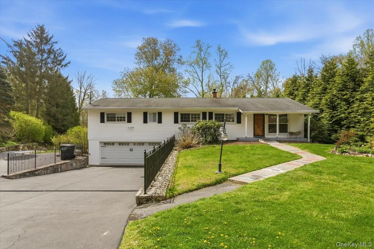 11 Lower Lake Road, Mahopac, NY 10541 - #1