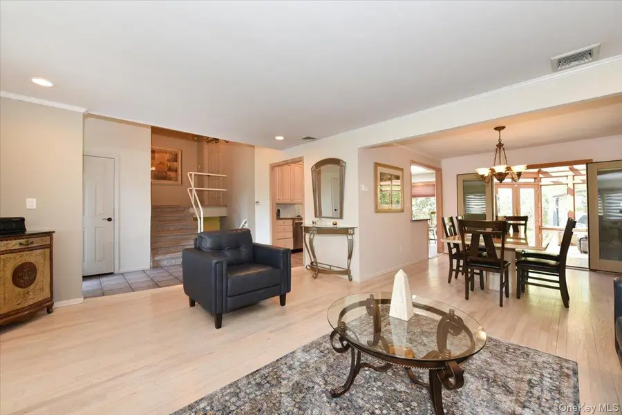 837 Beckman Drive, Bellmore, NY 11710 - #3