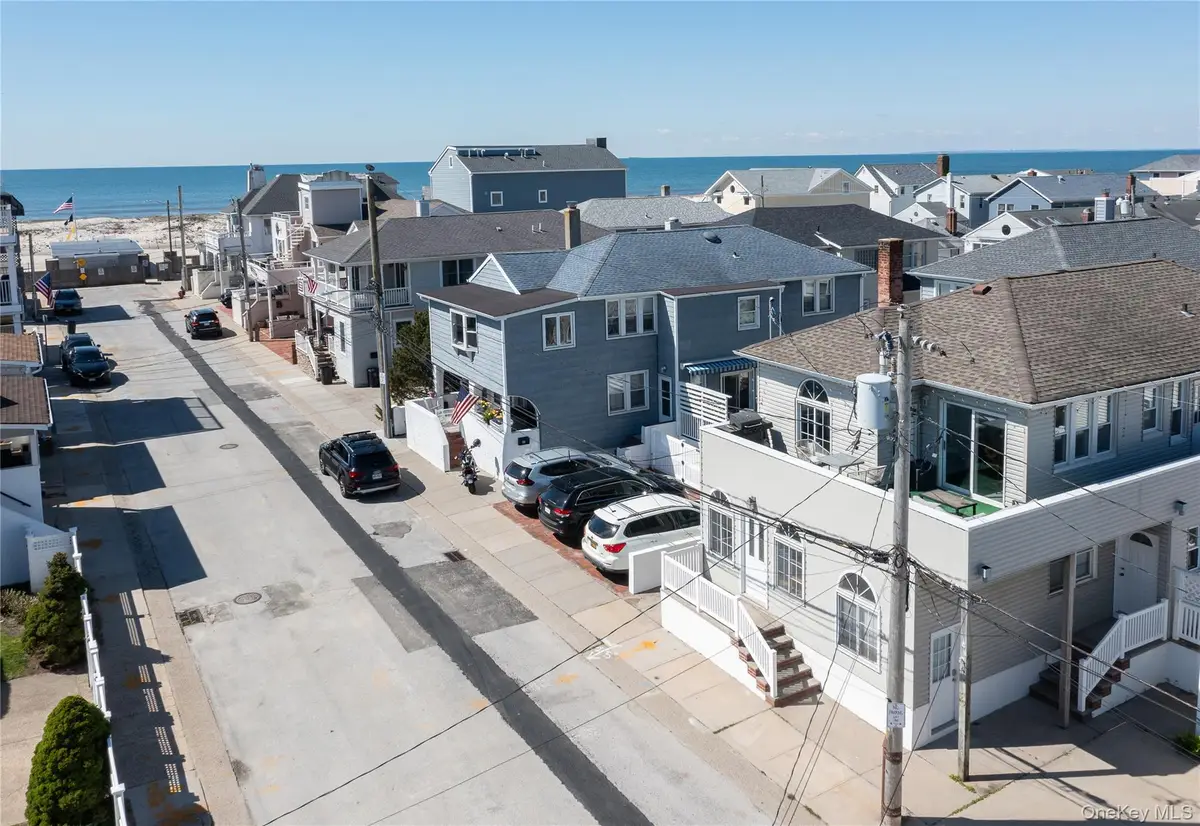 39 Troy Avenue, East Atlantic Beach, NY 11561 - #1