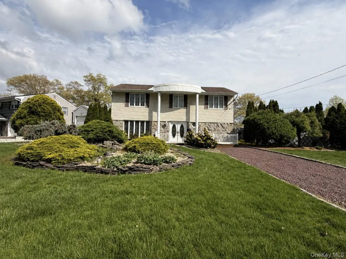 217 Audwin Drive, Islip Terrace, NY 11752 - #1