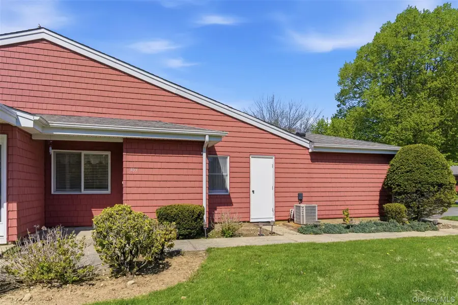 309 Flair Drive, Saint James, NY 11780 - #3