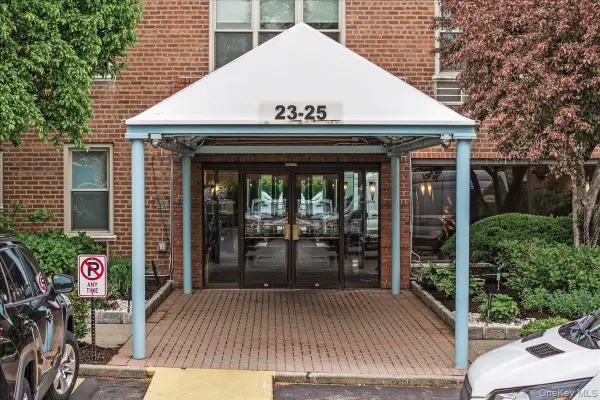 23-25 Bell Boulevard Boulevard #2A, Bayside, NY 11360