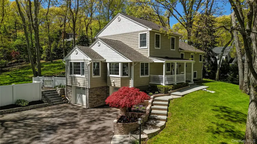 60 Woodvale Avenue, Kings Park, NY 11754 - #2