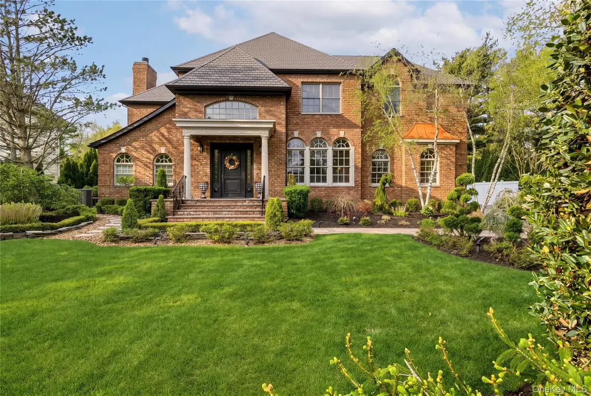 6 Sunhill Road, Nesconset, NY 11767 - #1