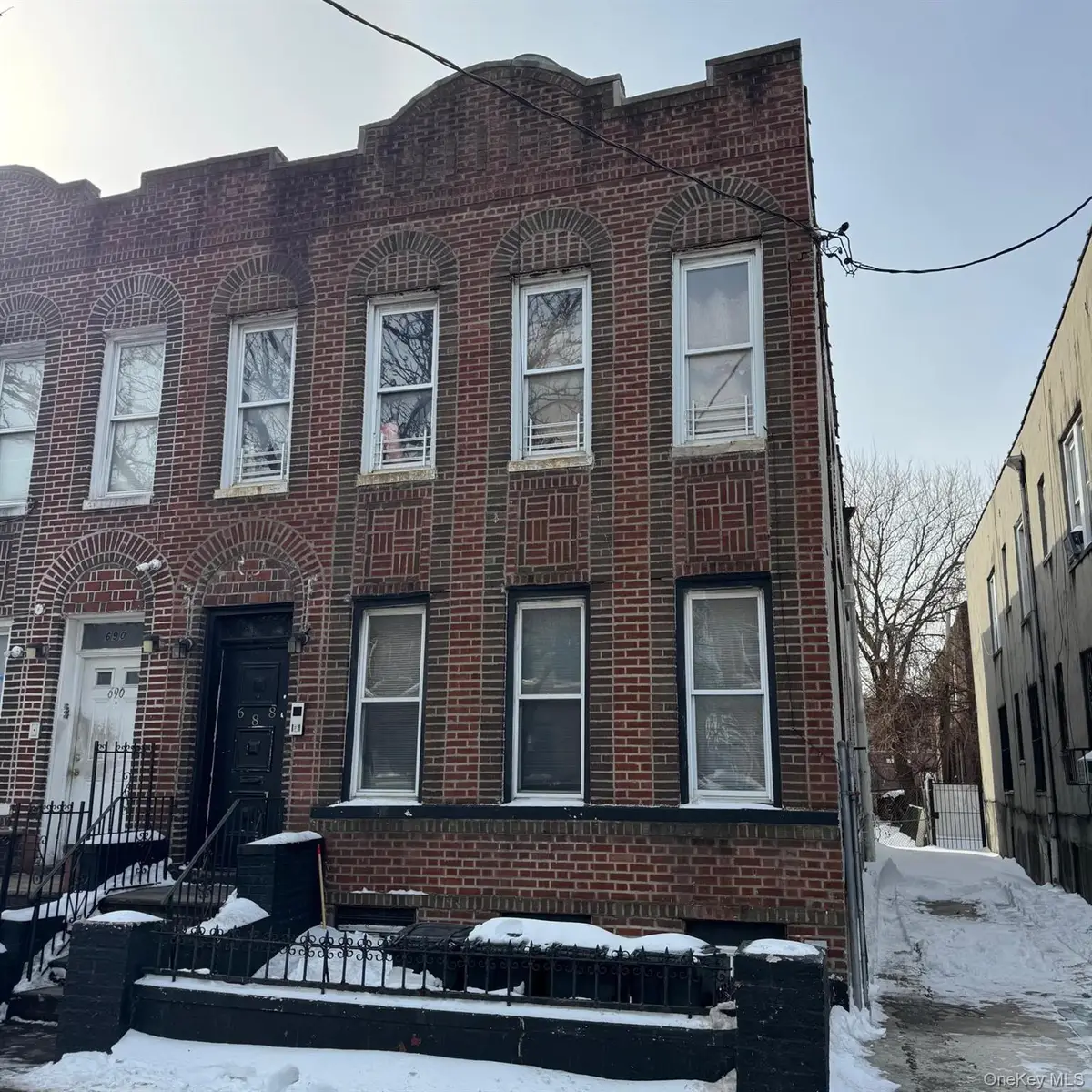 688 Pennsylvania Avenue, Brooklyn, NY 11207 - #1