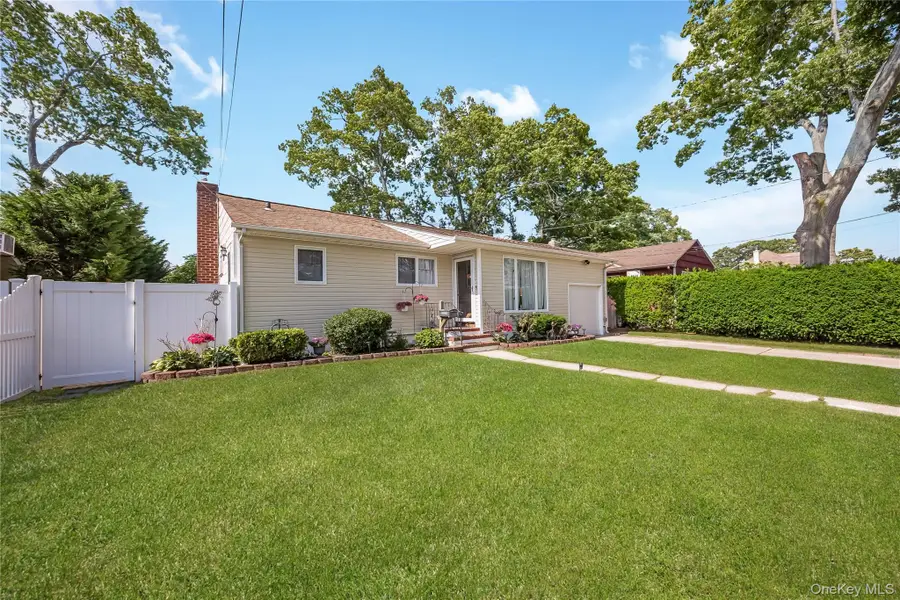 787 Frankford Road, West Babylon, NY 11704 - #3