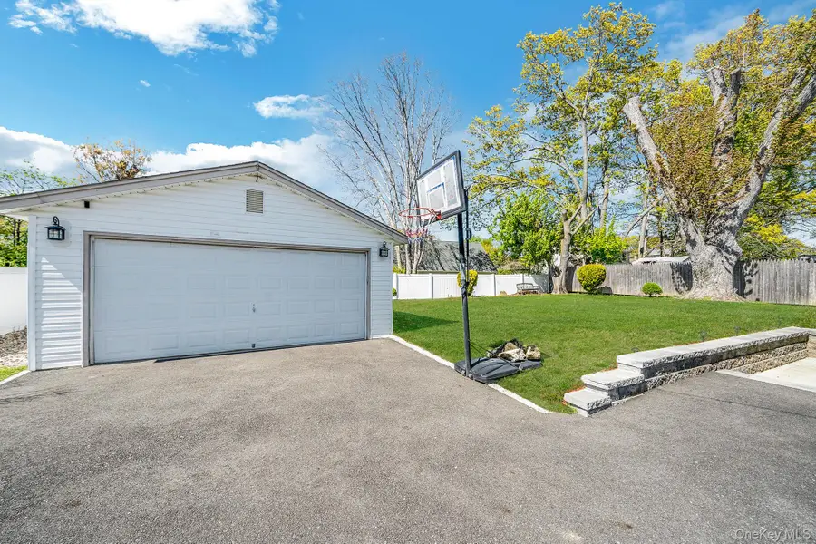10 Charter Road, Selden, NY 11784 - #2