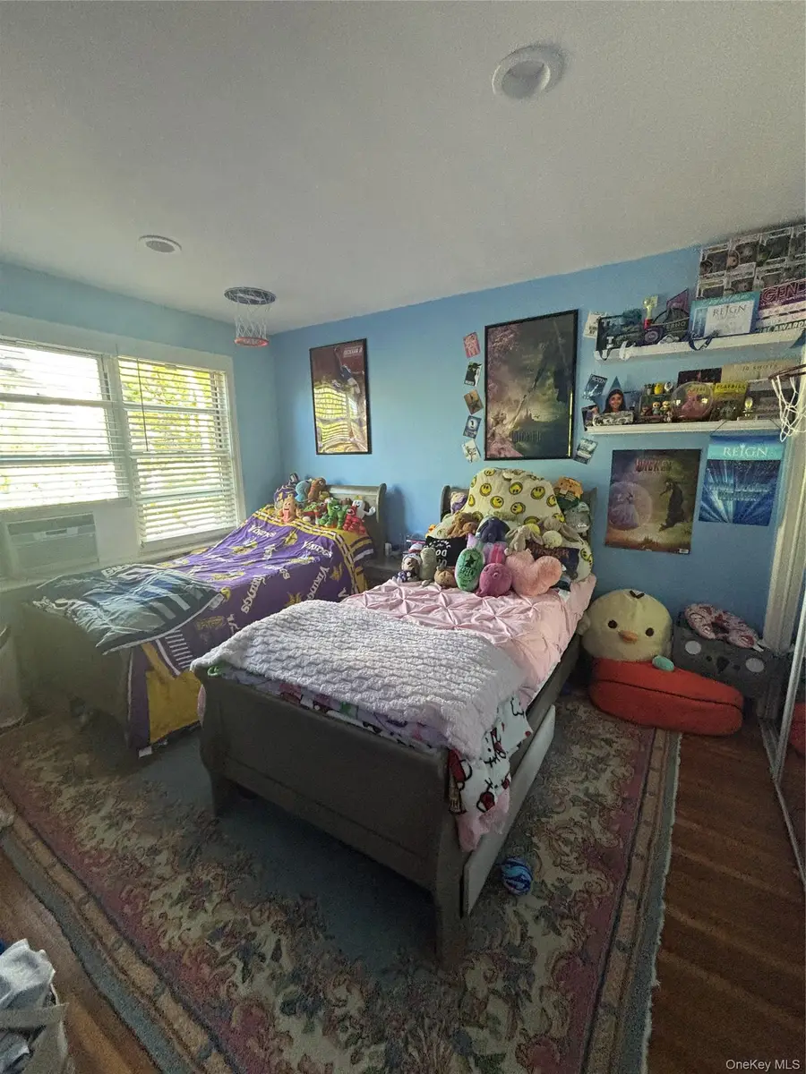 14 Edwards Street #2A, Roslyn, NY 11577 - #3