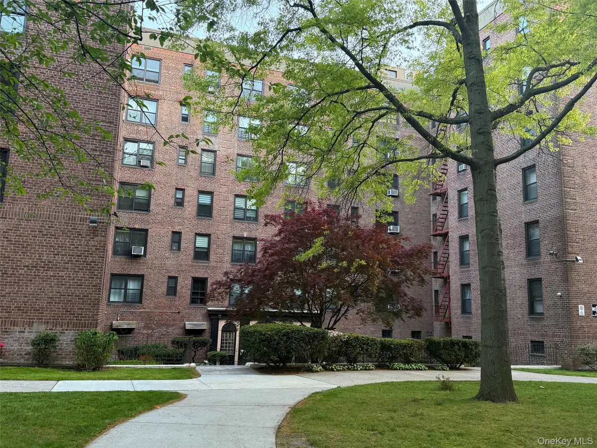 83-85 Woodhaven Boulevard #2E, Woodhaven, NY 11421 - #1
