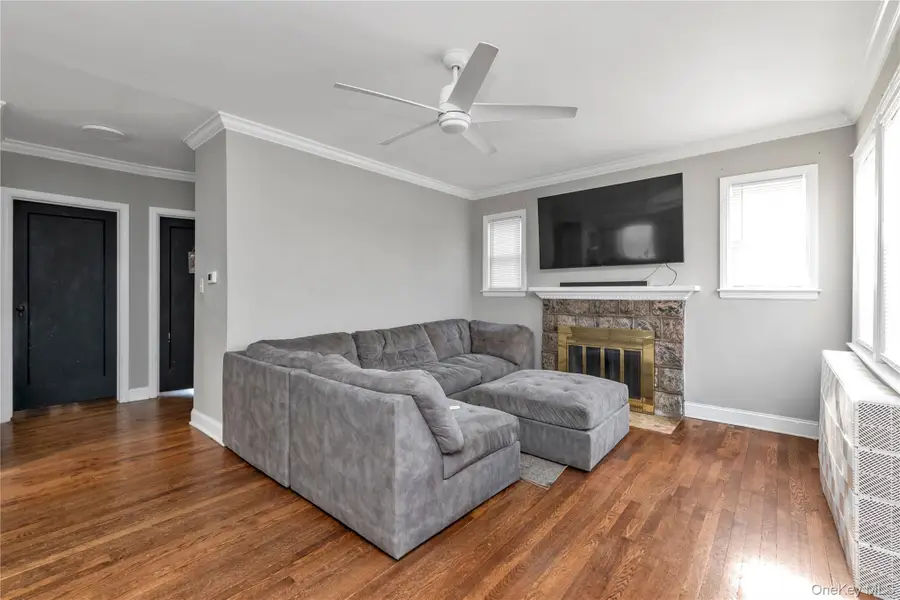 1125 Esther Street, Franklin Square, NY 11010 - #3