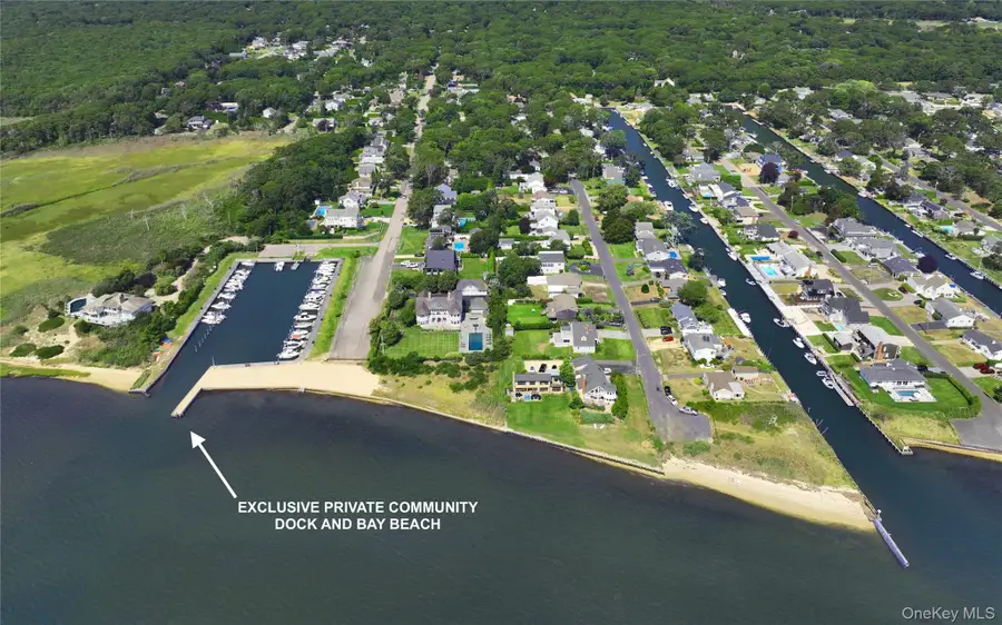27 Canvasback Lane, East Quogue, NY 11942 - #2
