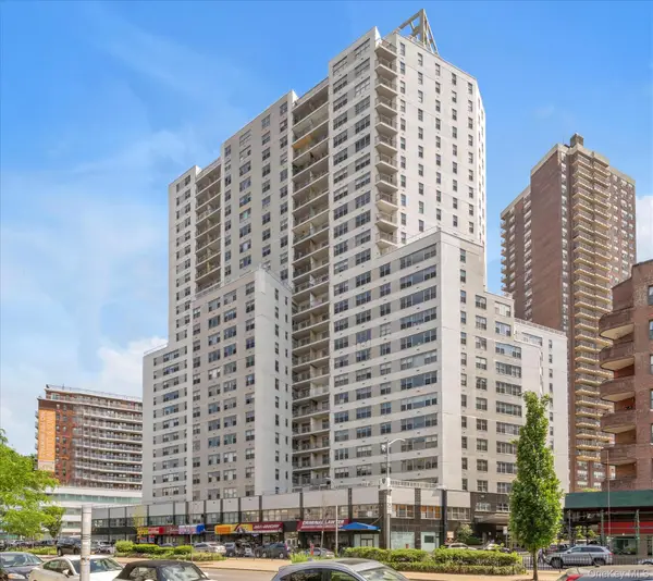 125-10 Queens Boulevard #2009, Kew Gardens, NY 11415